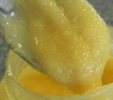 شکرک زدن عسل